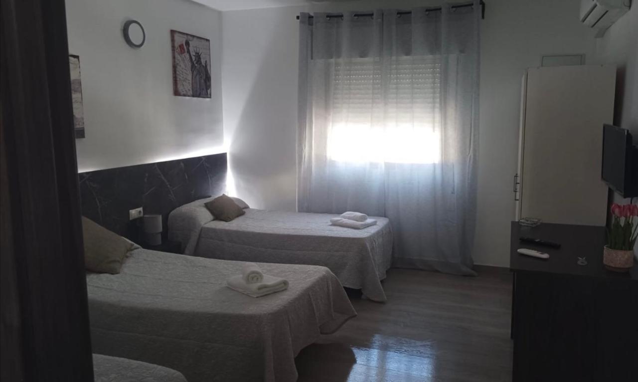 Pensión Barlovento Málaga Exterior foto